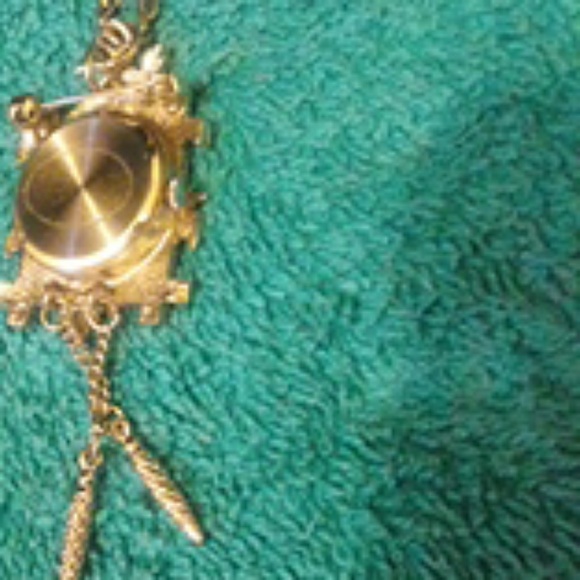 Silver Clock Necklace - Picture 4 of 4